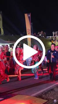 BIB:  <button type="button" onclick="openModal(27082985)" class="btn btn-primary btn-sm float-right" data-toggle="modal" data-target=".modal-high-quality">
                <i class="fa fa-download"></i> Download
                </button>